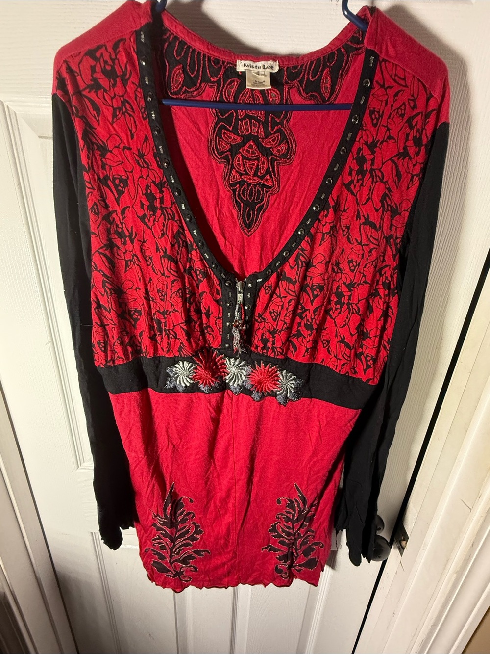 Krista Lee Red & Black Floral Embroidered V-Neck Tunic- XL